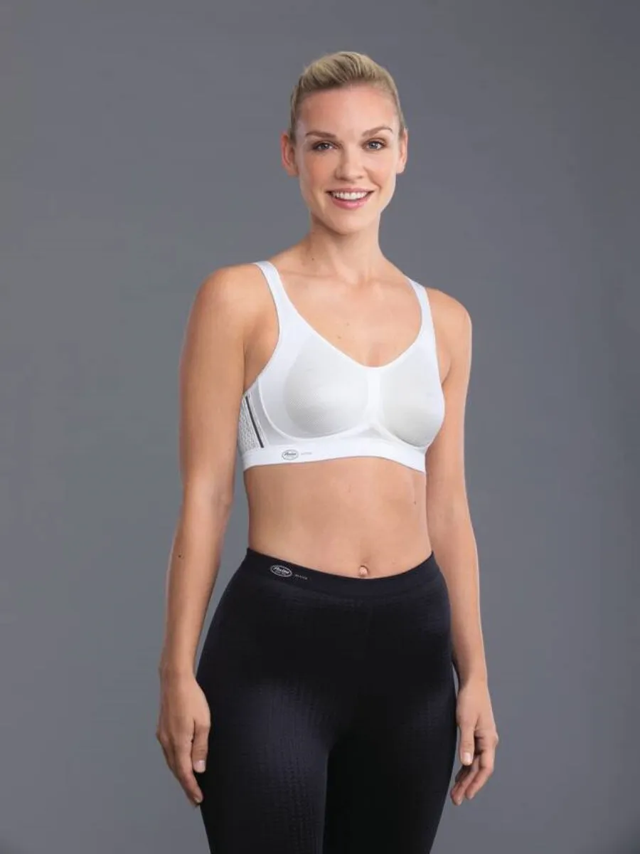 Air Control Moulded Sports Bra - White