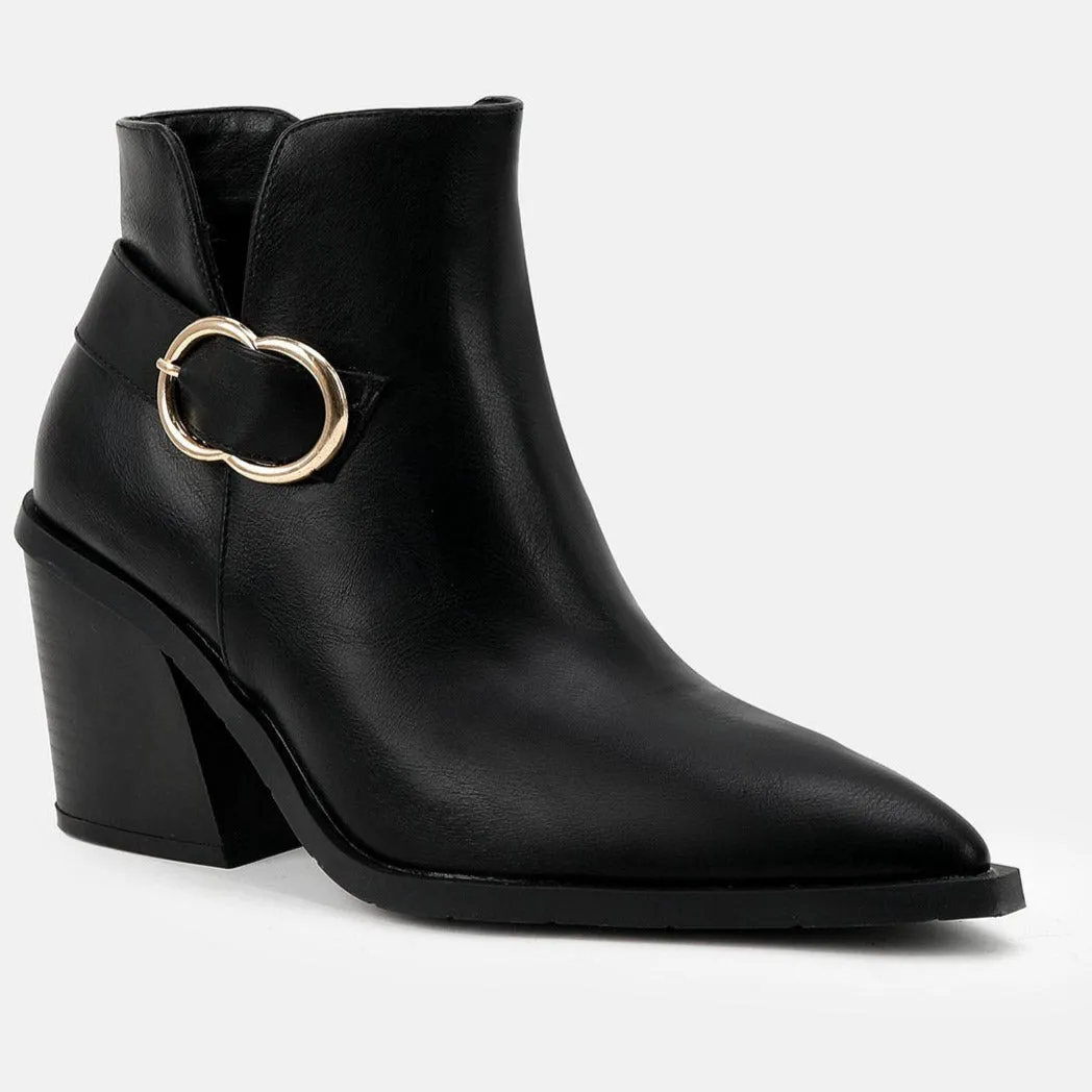 Chunky Heel Pointed Toe Chelsea Boots