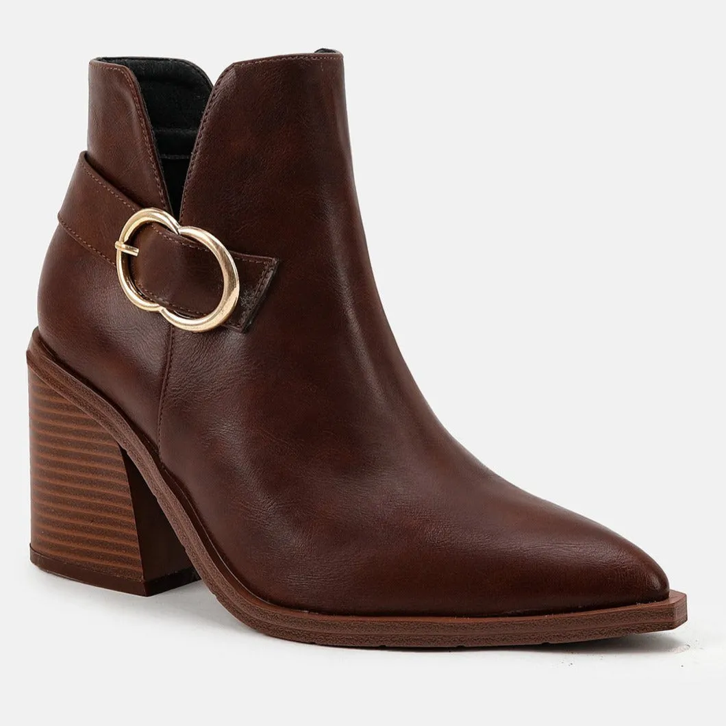 Chunky Heel Pointed Toe Chelsea Boots