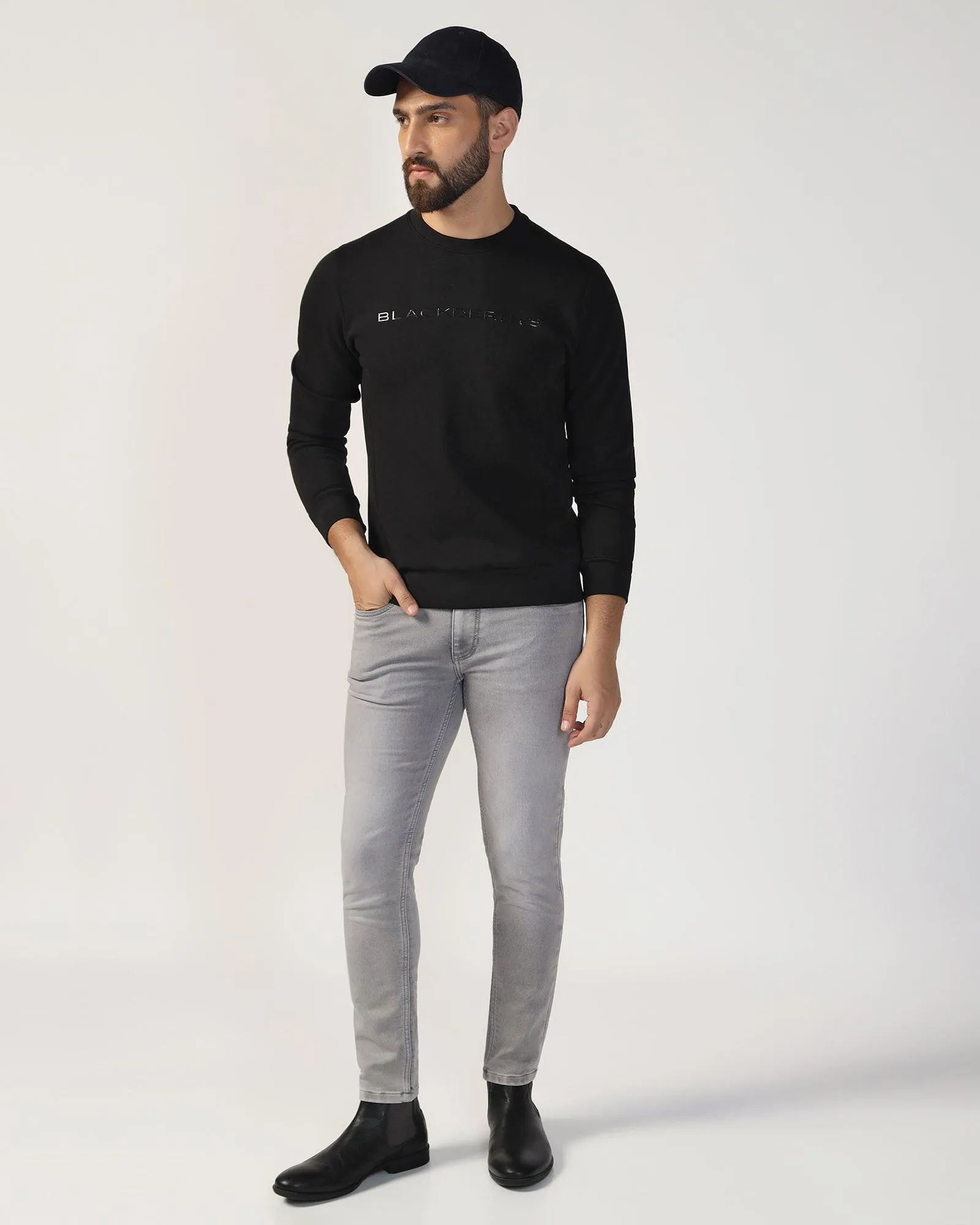 Crew Neck Black Solid Sweatshirt - Tee