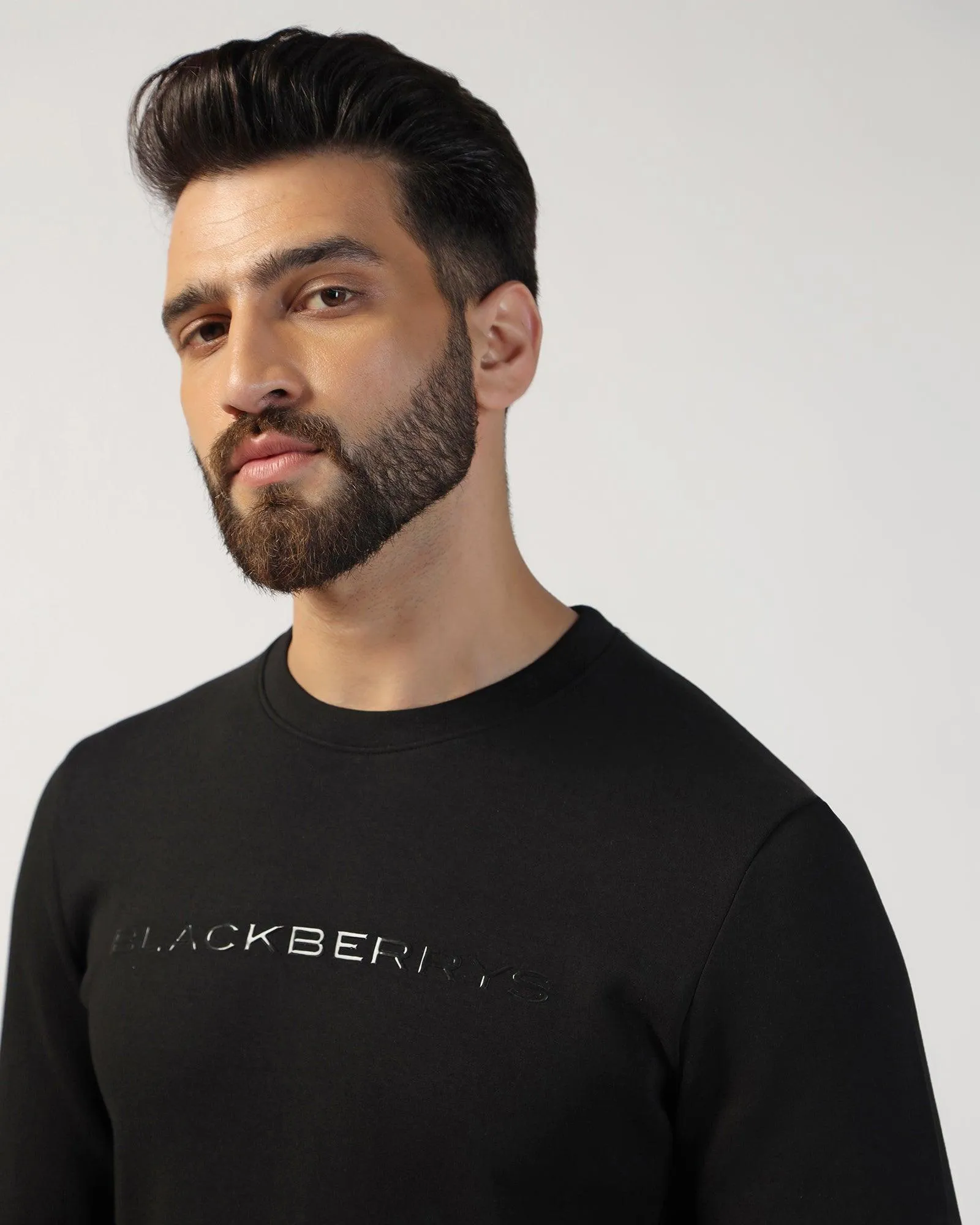 Crew Neck Black Solid Sweatshirt - Tee