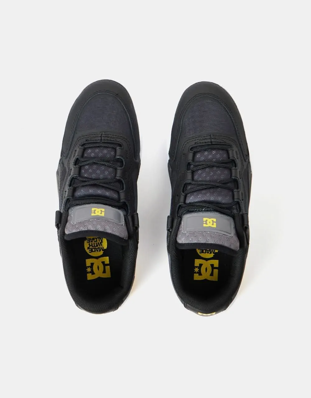 DC Metric Skate Shoes - Black/Grey/Yellow