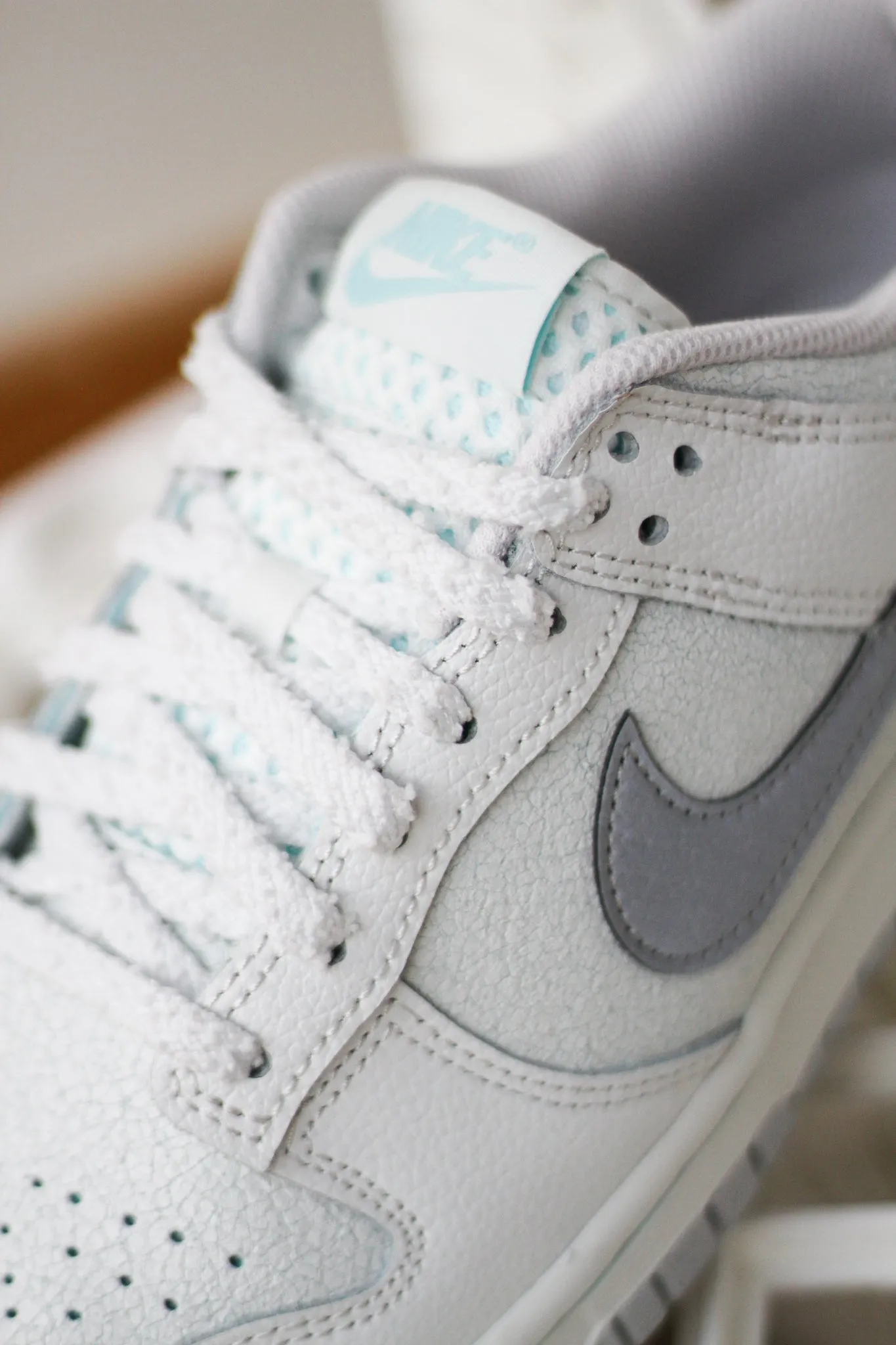 DUNK LOW RETRO PRM "SUMMIT WHITE"