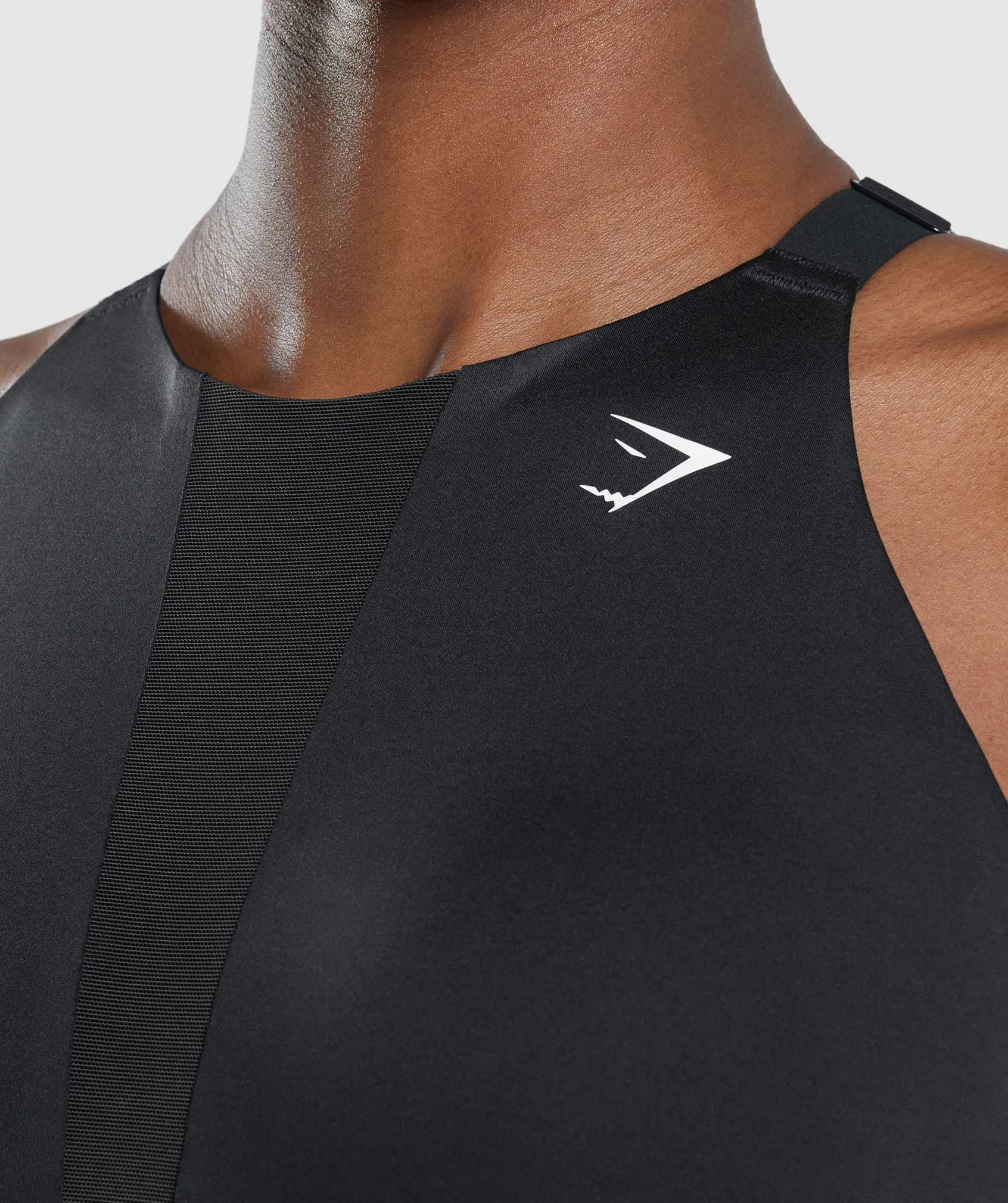 Gymshark Mesh Neckline 2.0 Sports Bra - Black