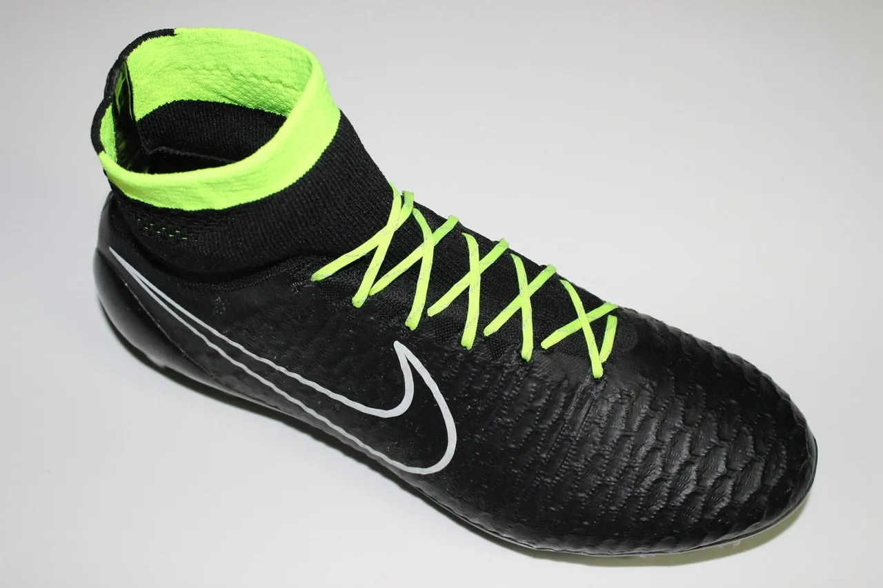 SR4U Reflective Laces Neon Yellow