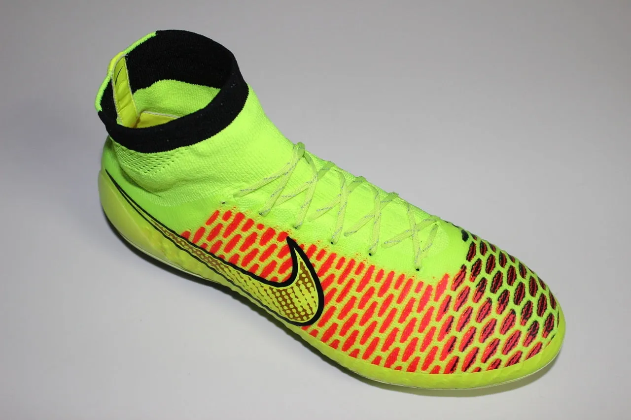 SR4U Reflective Laces Neon Yellow