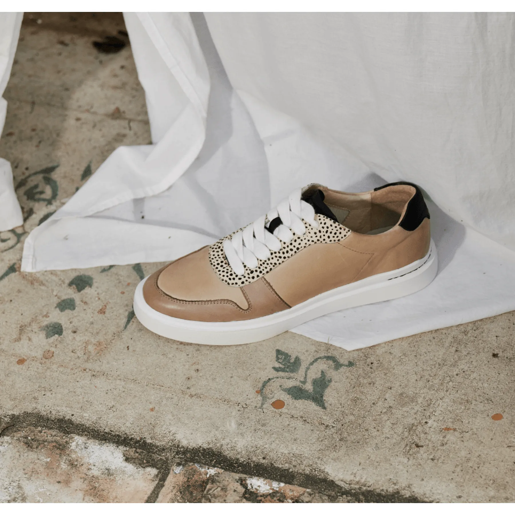 UMINA LEATHER ARCHIVE SNEAKERS