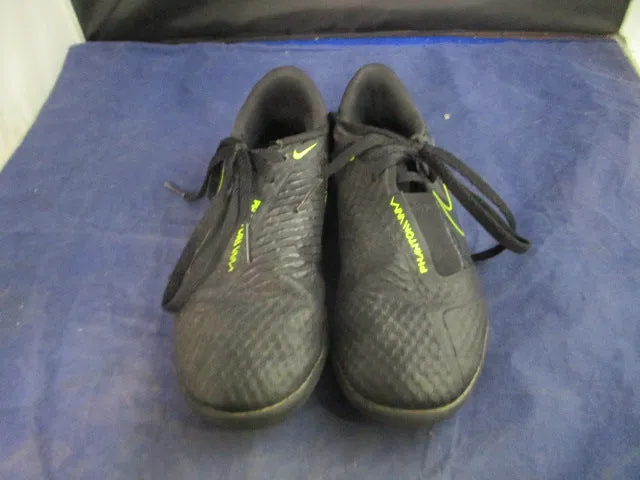 Used Nike Phantom Venom Soccer Shoes Youth Size 1