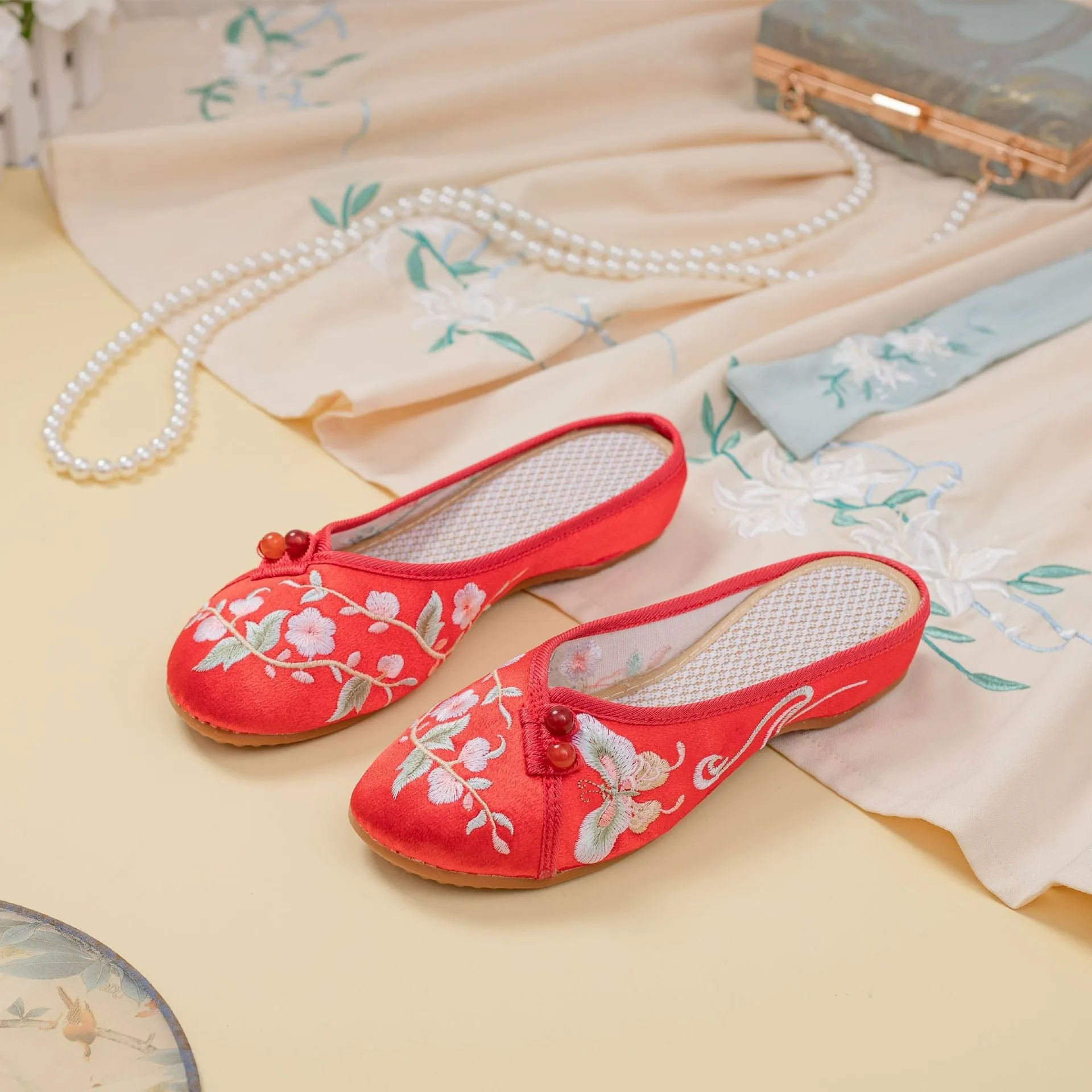 Women's Satin Retro Cheongsam Han Chinese Clothing Sandals